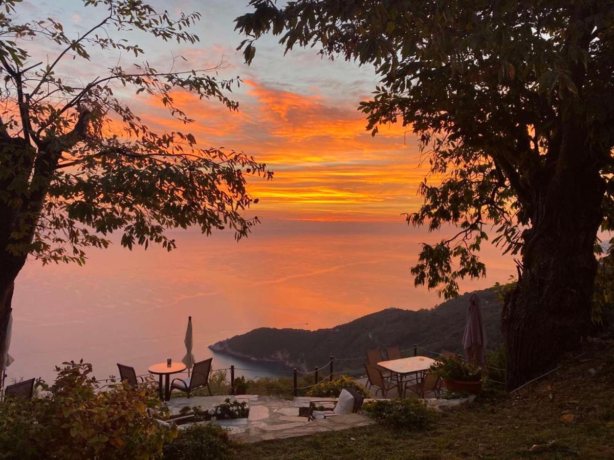 Hotel Maistra Tsagarada Bagian luar foto