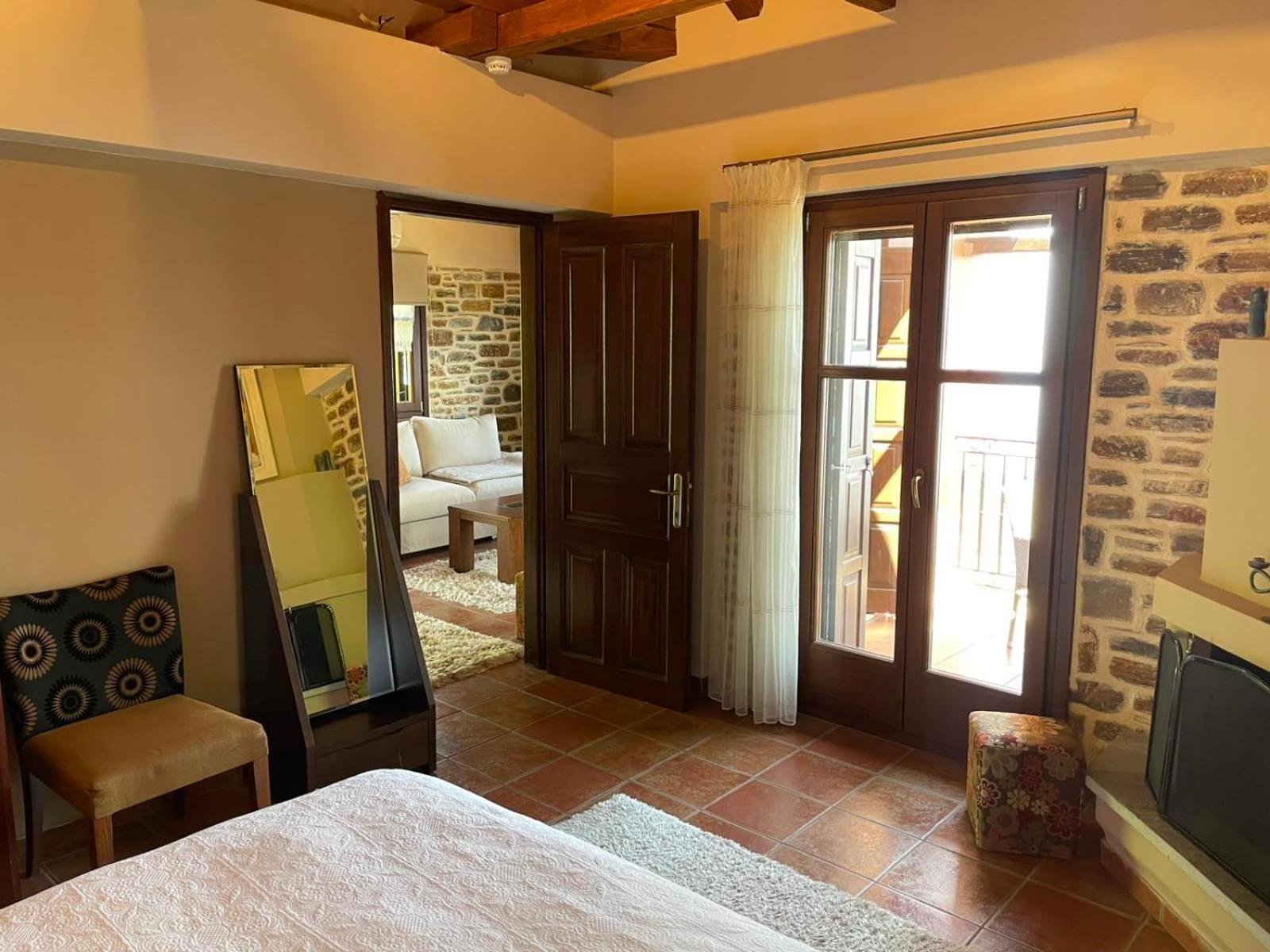 Hotel Maistra Tsagarada Bagian luar foto