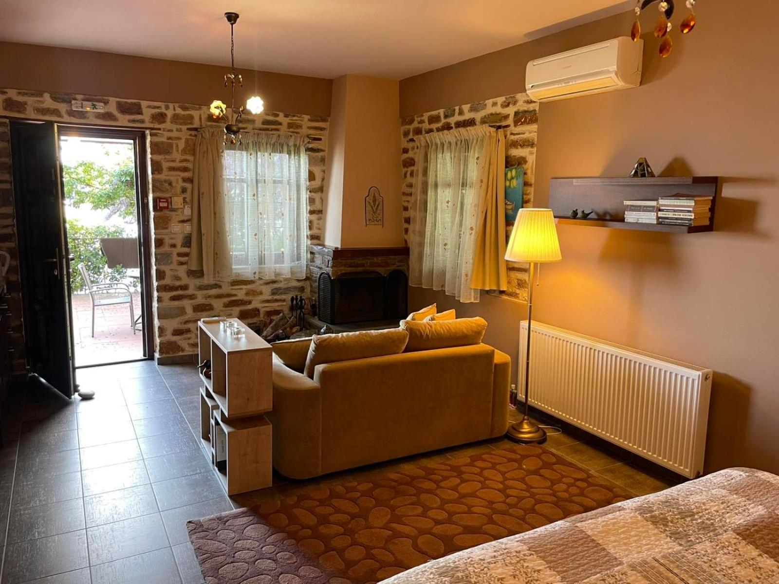 Hotel Maistra Tsagarada Bagian luar foto