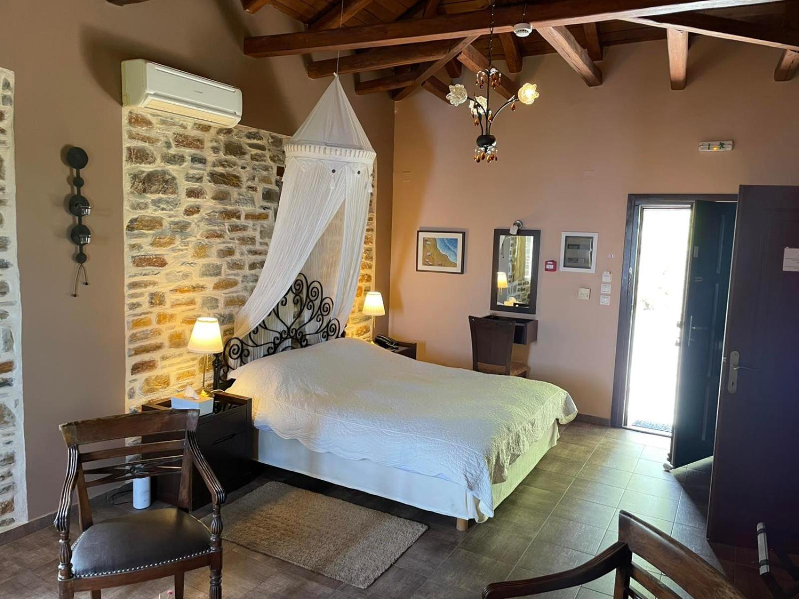Hotel Maistra Tsagarada Bagian luar foto